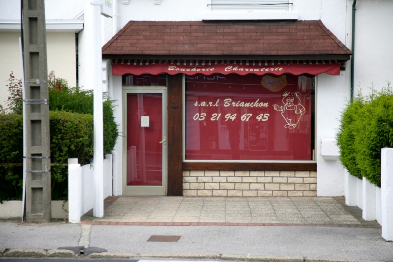 boutique-MOISSAC BELLEVUE-min_france_frankreich_commerce_frankrijk_francia_delicatessen_butchery_charcuterie-424328